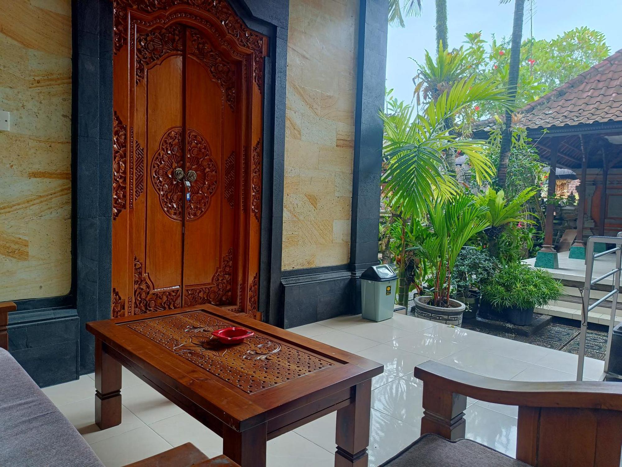 Nyoman House Ubud Esterno foto